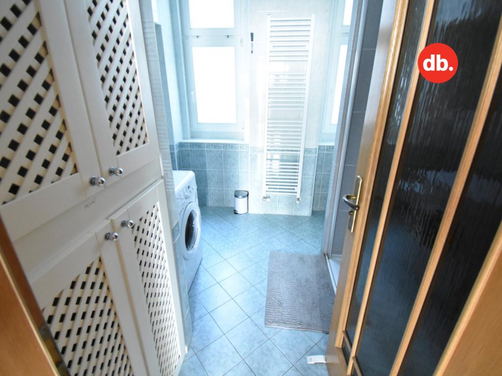 Prodej bytu 3+kk 72 m2, Karlovy Vary – náhled fotky 12