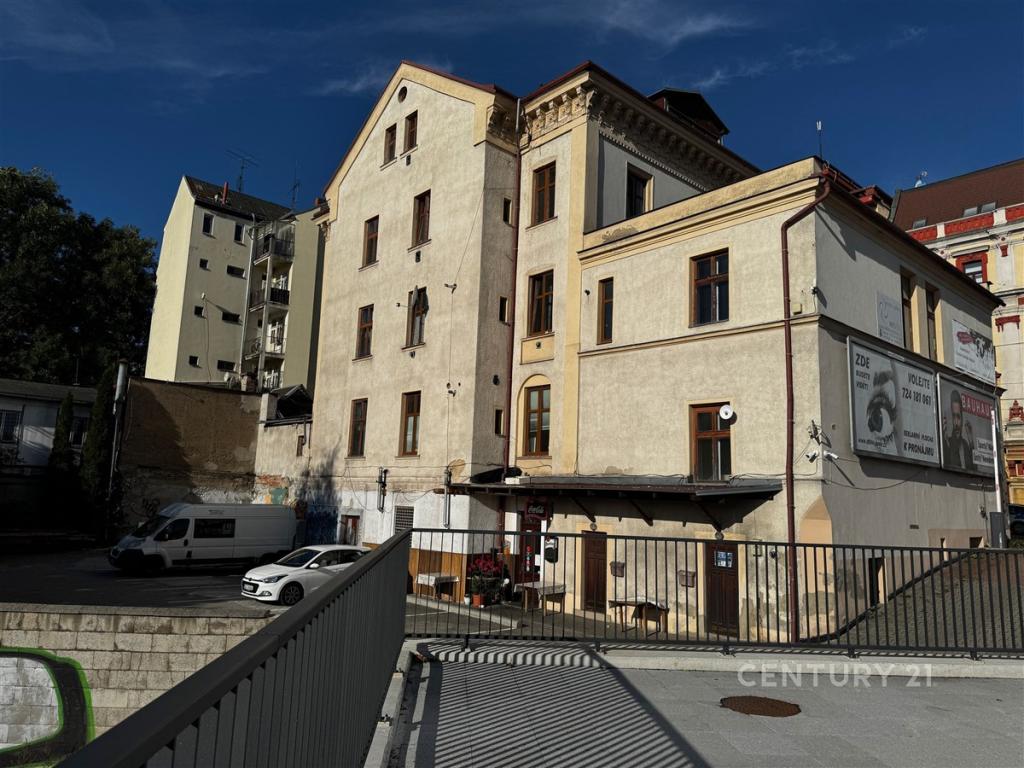 Pronájem bytu 3+1 80 m2, Liberec – náhled fotky 2