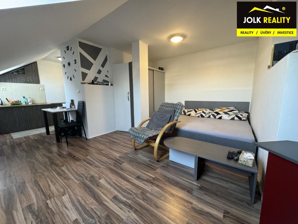 Pronájem bytu 1+kk 35 m2