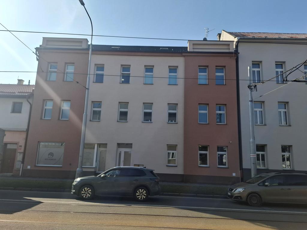 Pronájem bytu 1+1 43 m2
