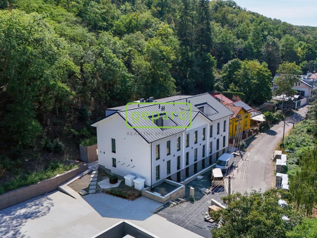 Prodej bytu 2+kk 57 m2, Praha – náhled fotky 13