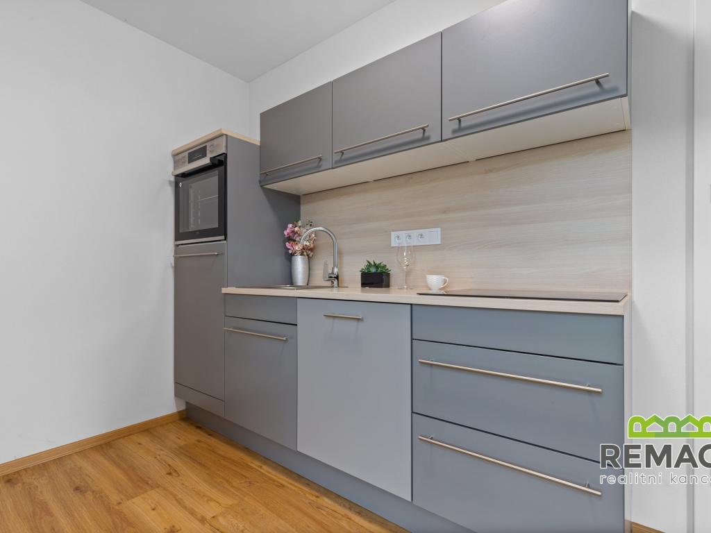 Pronájem bytu 2+kk 44 m2