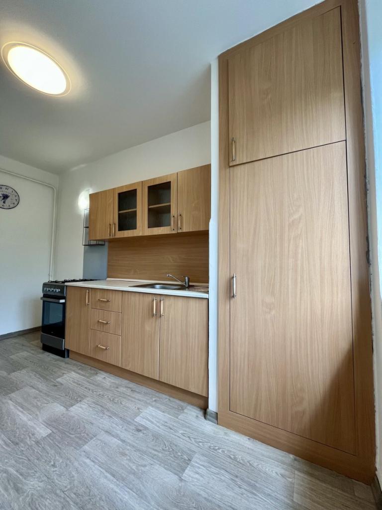 1-room apartment for rent · 38 m² · Ostrava — 396 €/mo