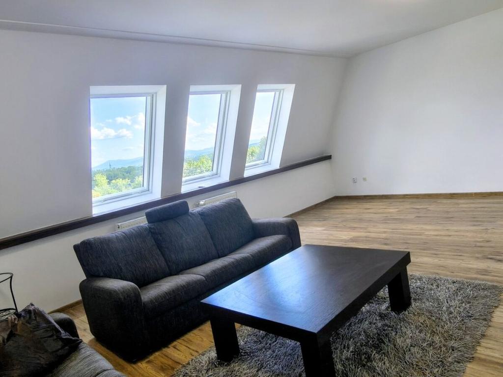 Pronájem bytu 3+1 88 m2, Ostrava – náhled fotky 6