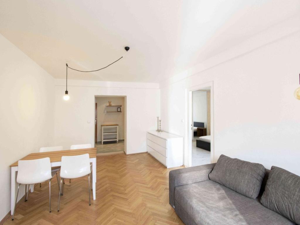 Pronájem bytu 2+1 54 m2