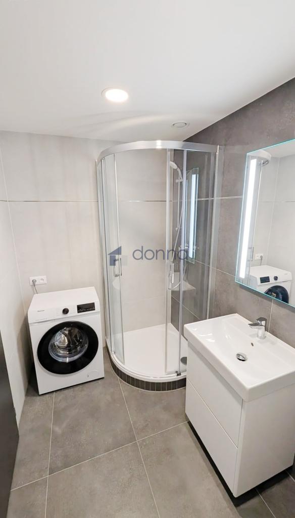 Pronájem bytu 1+kk 35 m2