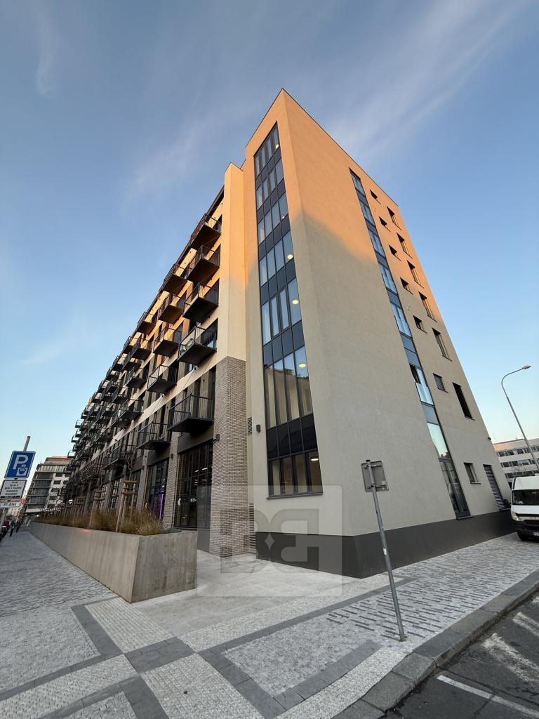 Prodej bytu 2+kk 46 m2, Praha – náhled fotky 17