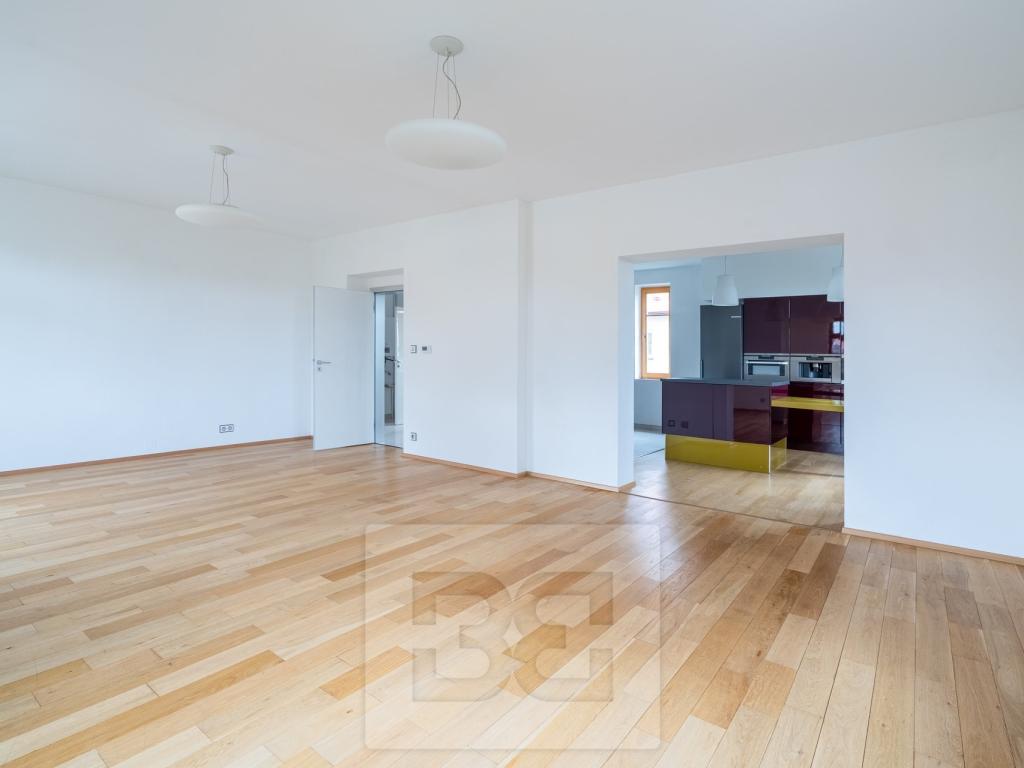 Pronájem bytu 2+1 90 m2