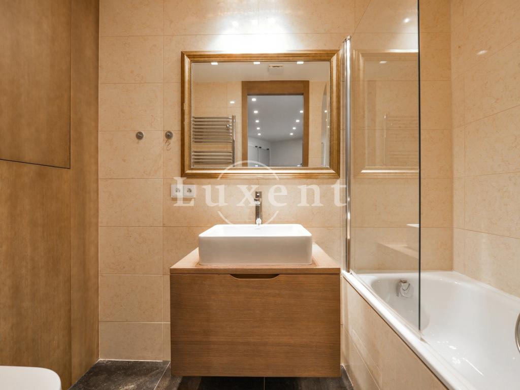 Pronájem bytu 3+kk 93 m2, Praha – náhled fotky 9