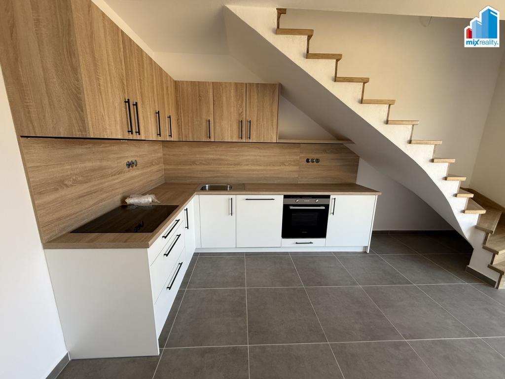 Pronájem bytu 3+kk 75 m2, Mrákov – náhled fotky 10