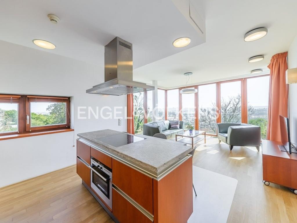 Pronájem bytu 2+kk 60 m2