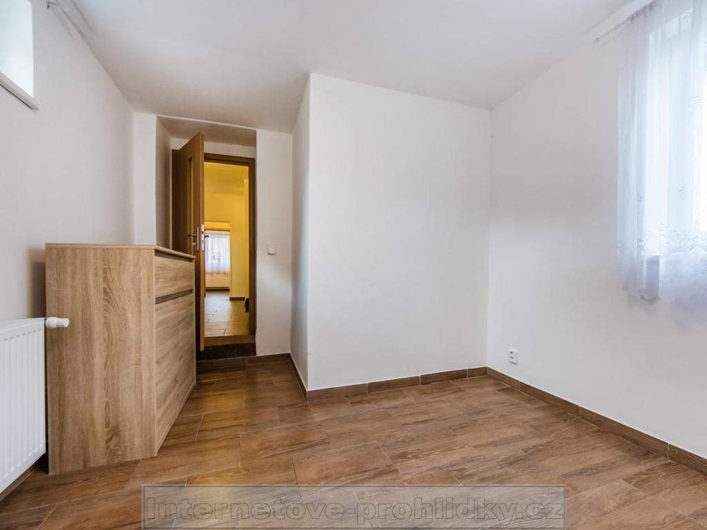Pronájem bytu 2+kk 54 m2