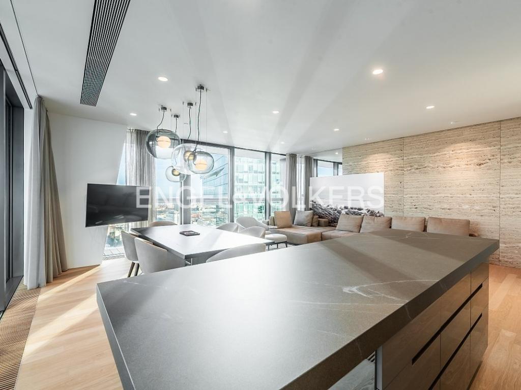 Pronájem bytu 3+kk 132 m2