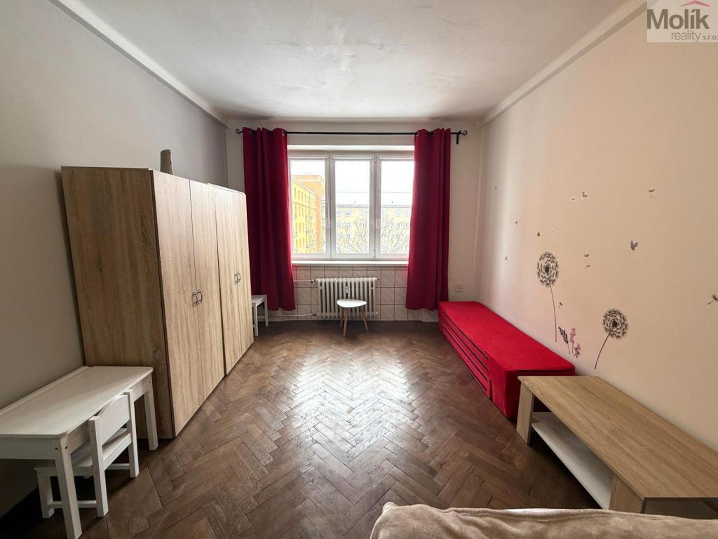 Pronájem bytu 1+1 39 m2