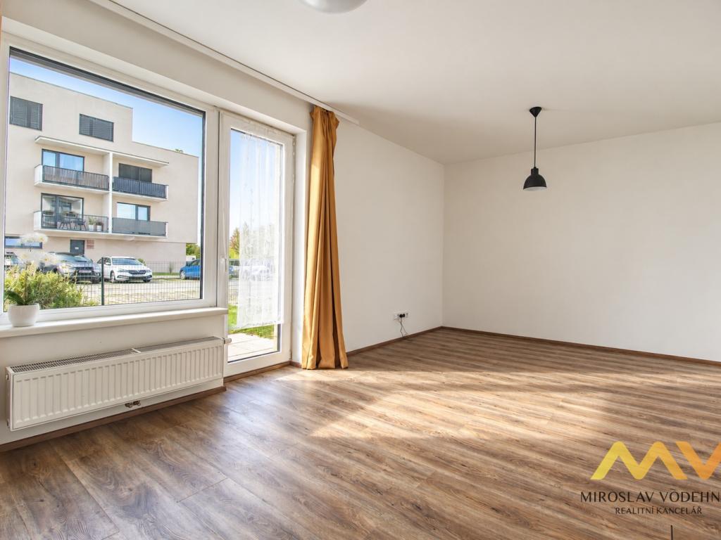 Pronájem bytu 1+kk 32 m2, Hradec Králové – náhled fotky 8
