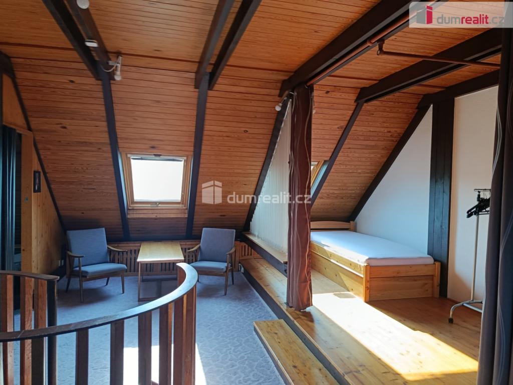 Pronájem bytu 4+1 125 m2, Praha – náhled fotky 13