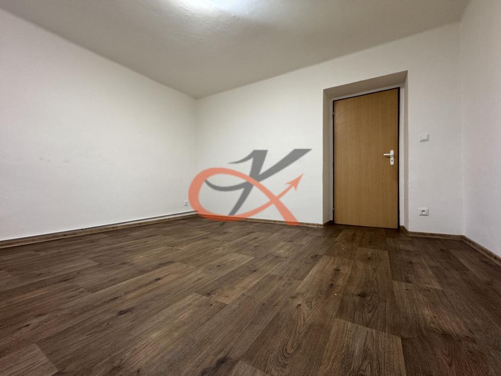 Pronájem bytu 2+1 52 m2, Rožnov pod Radhoštěm – náhled fotky 15