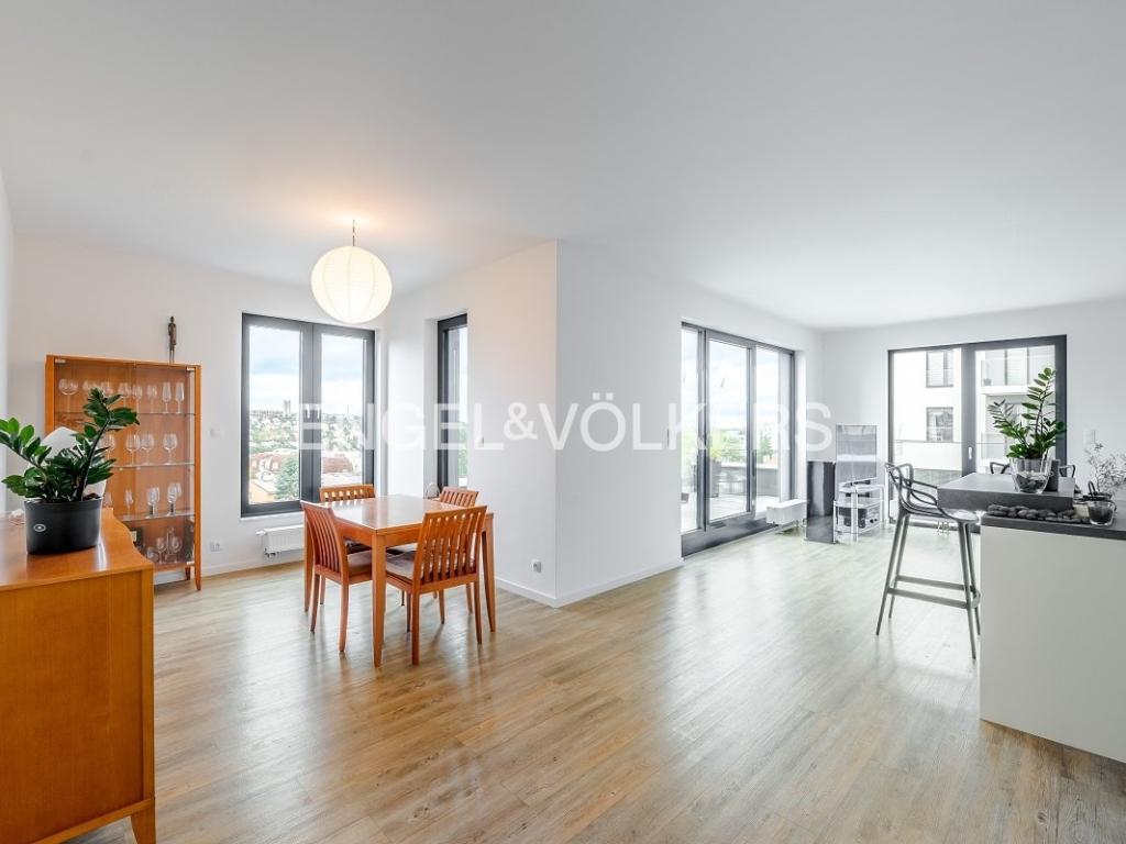 Pronájem bytu 2+kk 70 m2