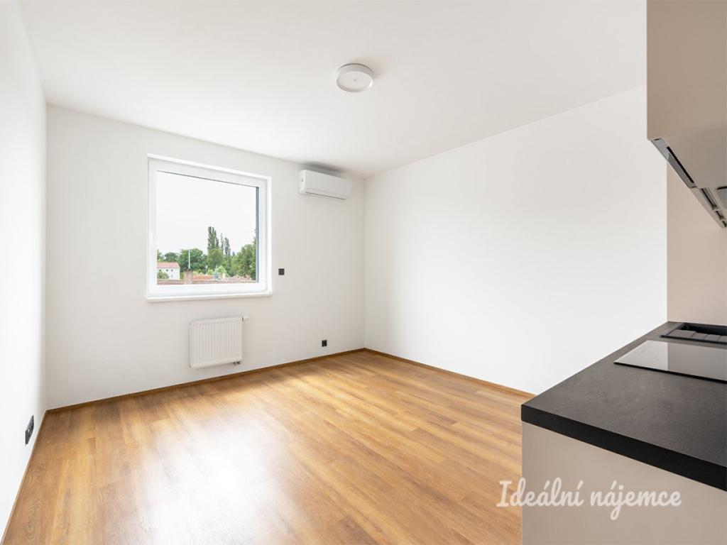 Pronájem bytu 1+kk 26 m2