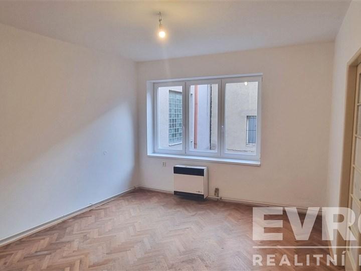 Pronájem bytu 2+1 58 m2