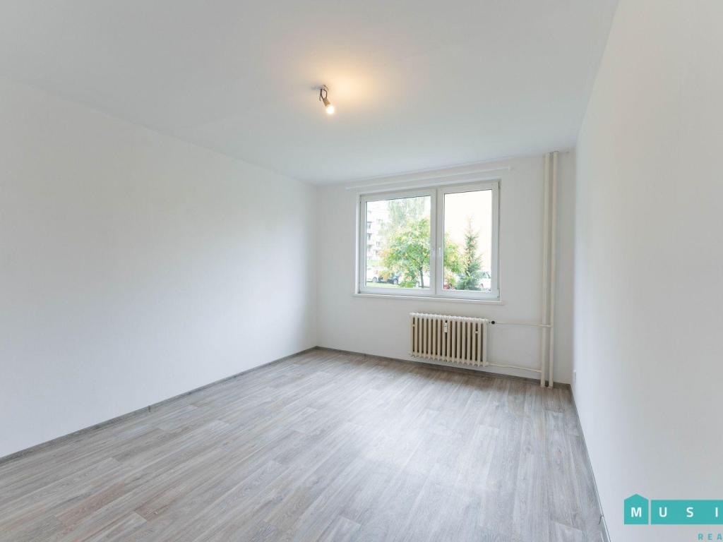 Pronájem bytu 1+1 38 m2