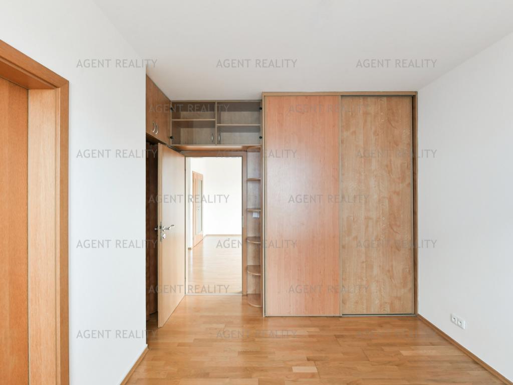 Pronájem bytu 2+kk 51 m2, Praha – náhled fotky 8