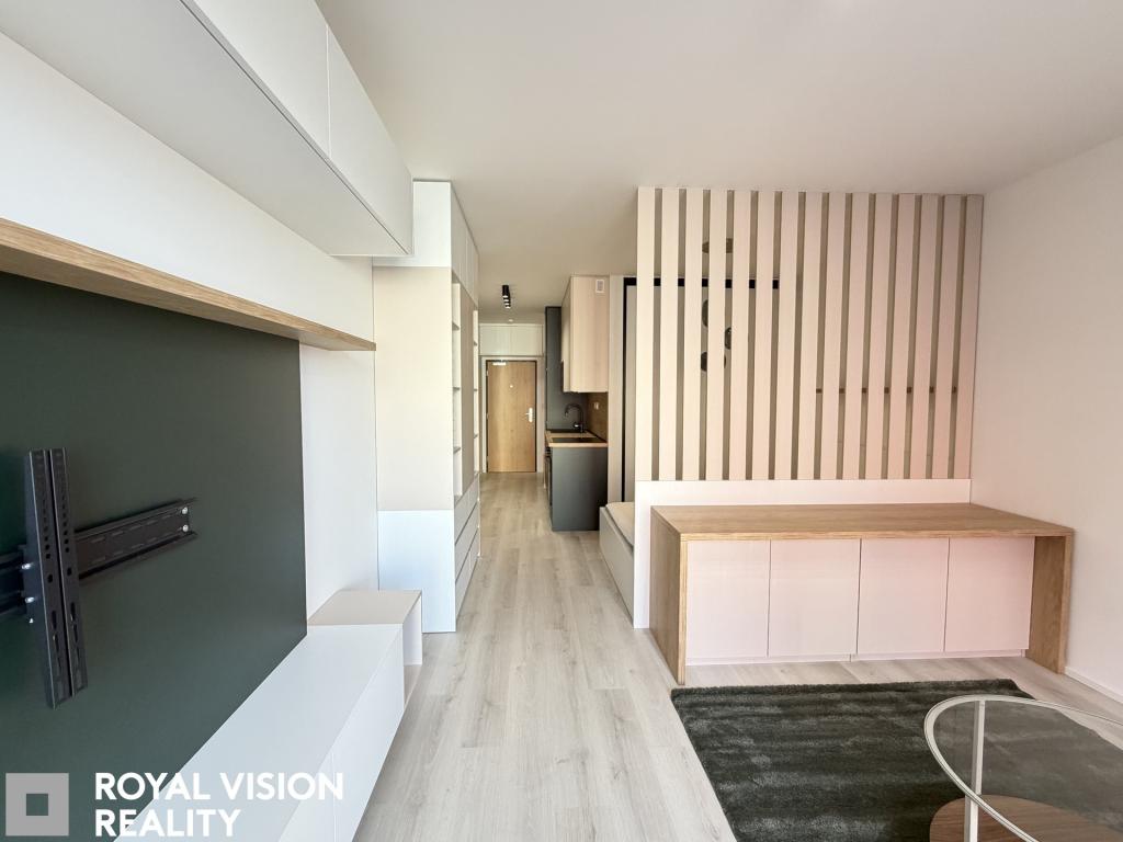 Pronájem bytu 1+kk 34 m2