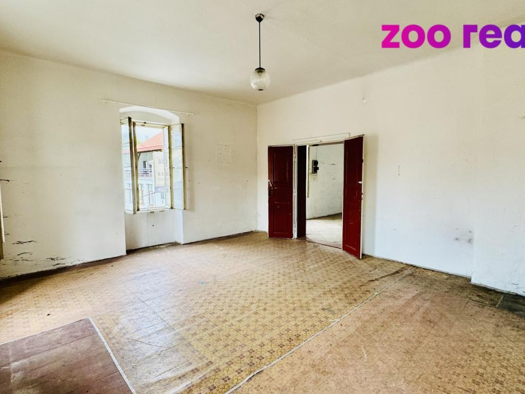 Prodej domu 360 m² – pohled 2
