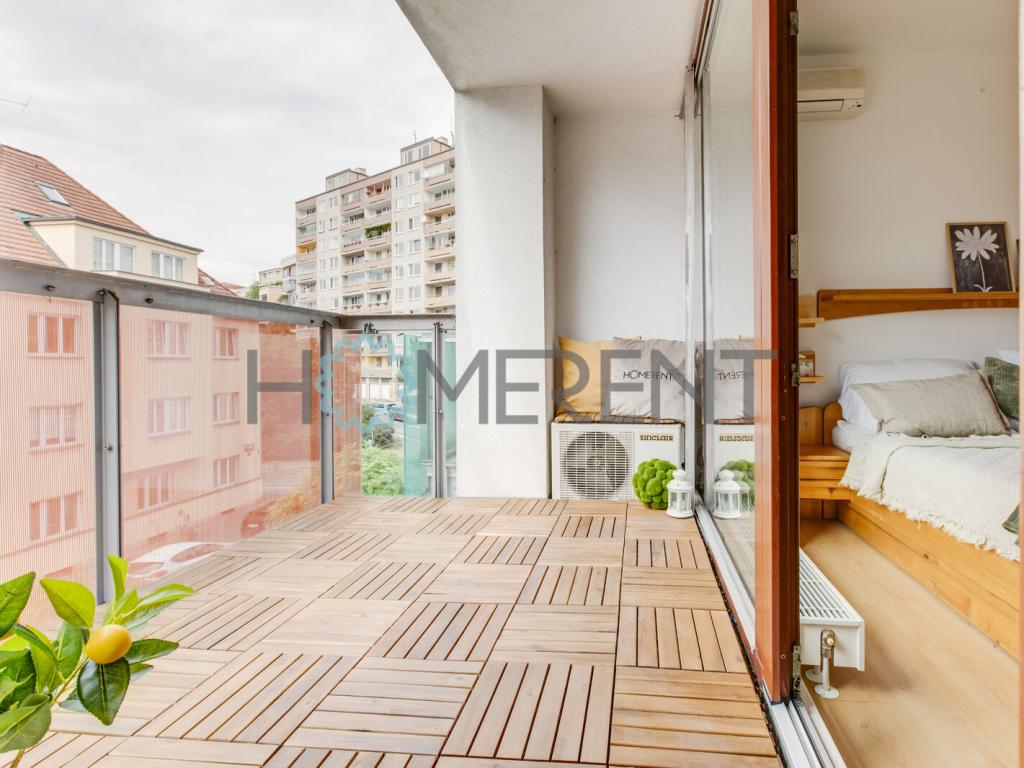 Pronájem bytu 2+kk 52 m2