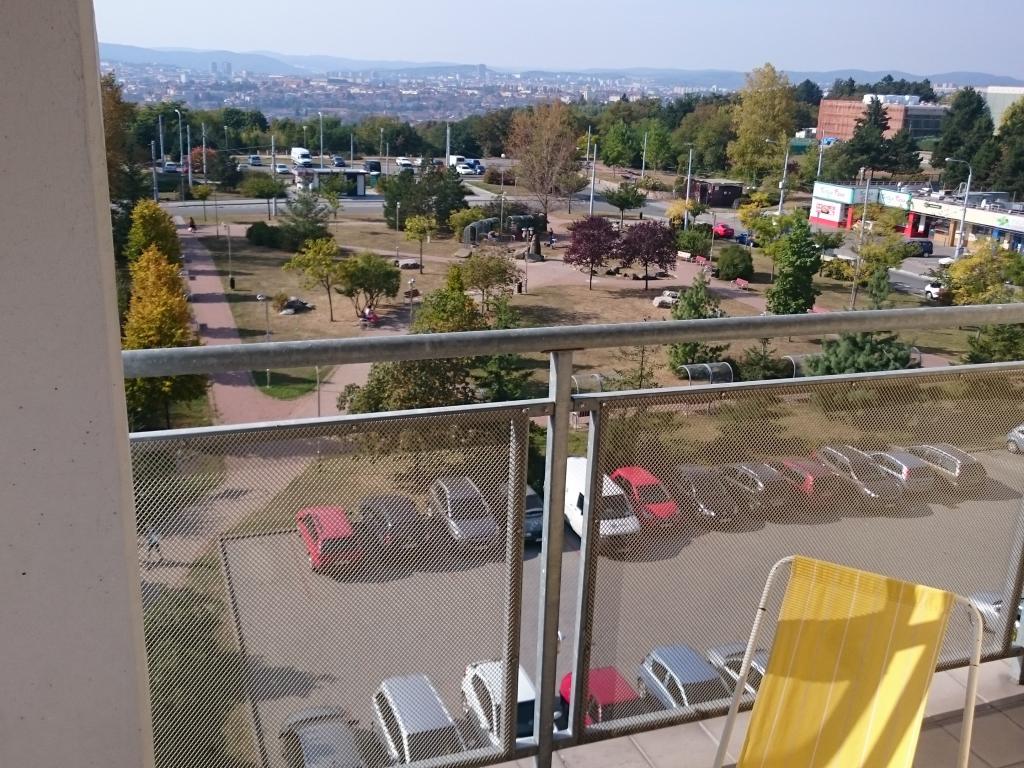 Spolubydleni bytu 1 lůžko 100 m2