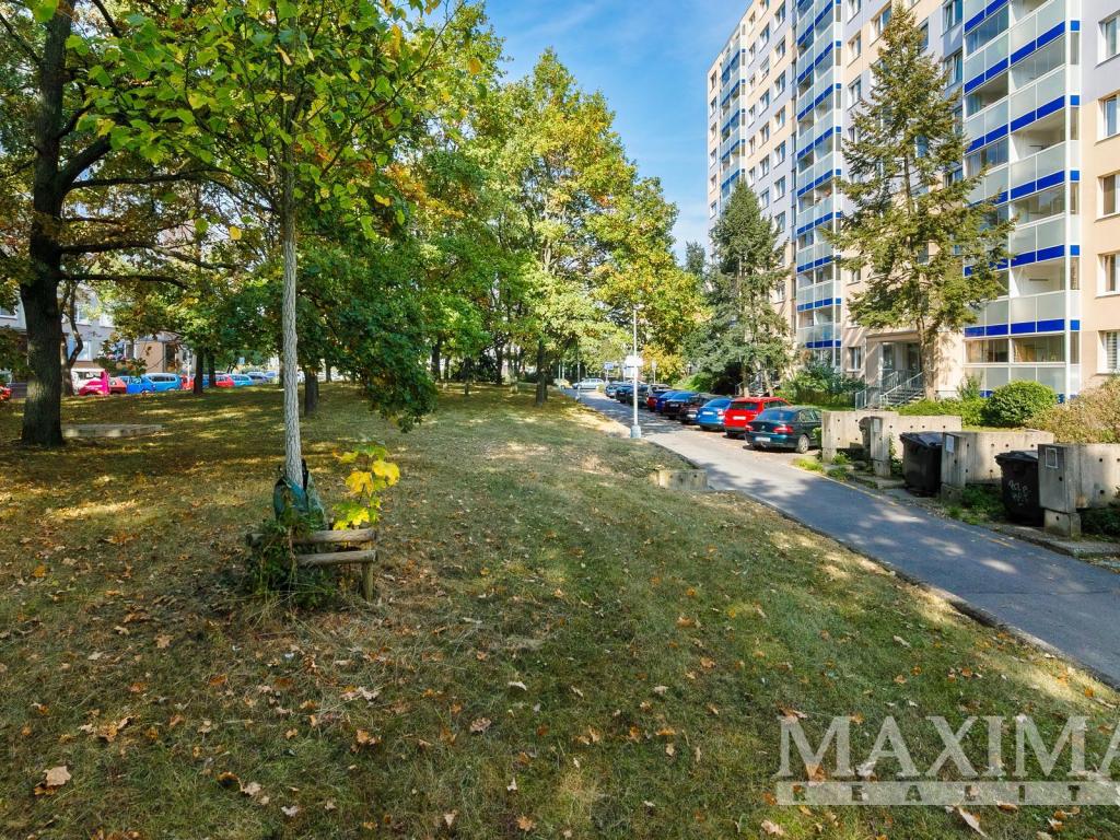Pronájem bytu 3+kk 67 m2, Praha – náhled fotky 26