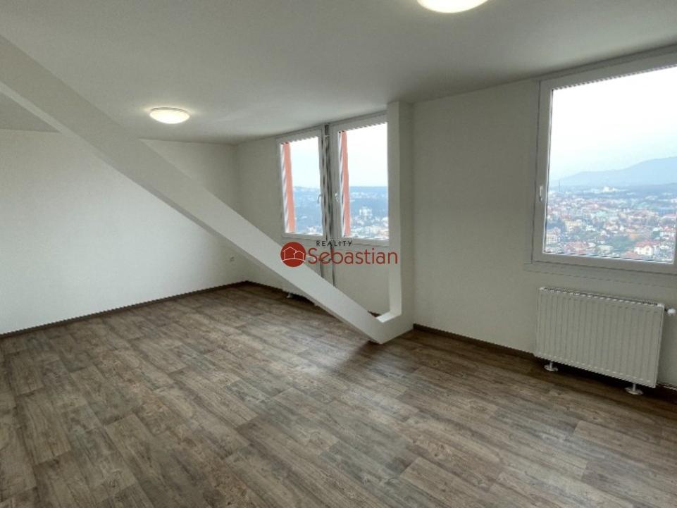 Pronájem bytu 2+1 58 m2