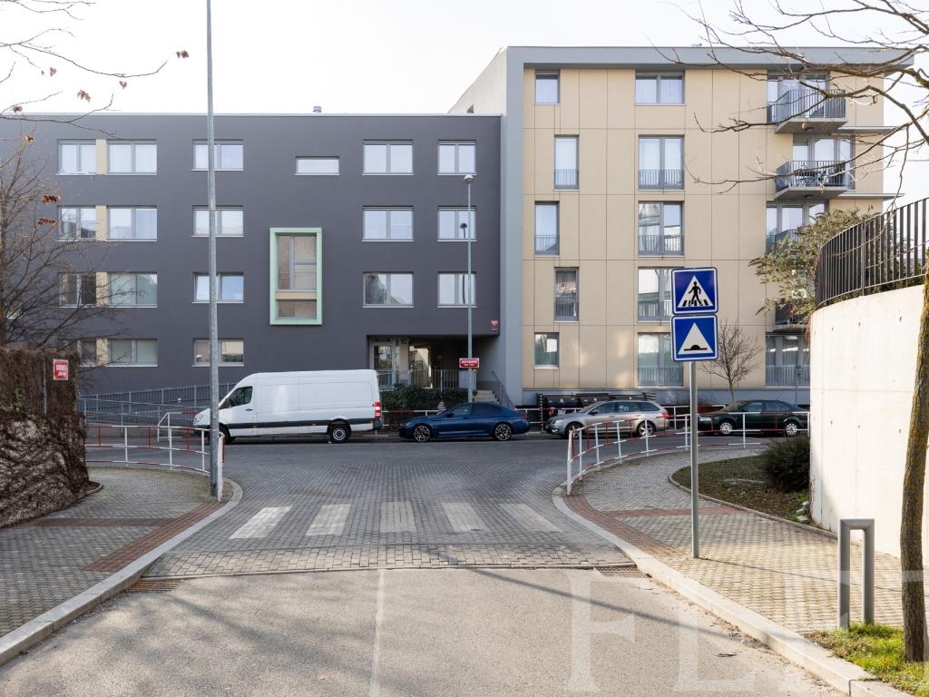 Pronájem bytu 1+kk 48 m2