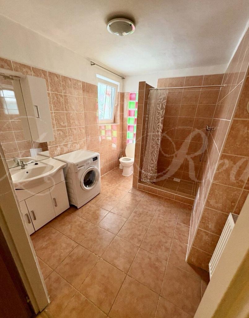 Pronájem bytu 1+1 35 m2