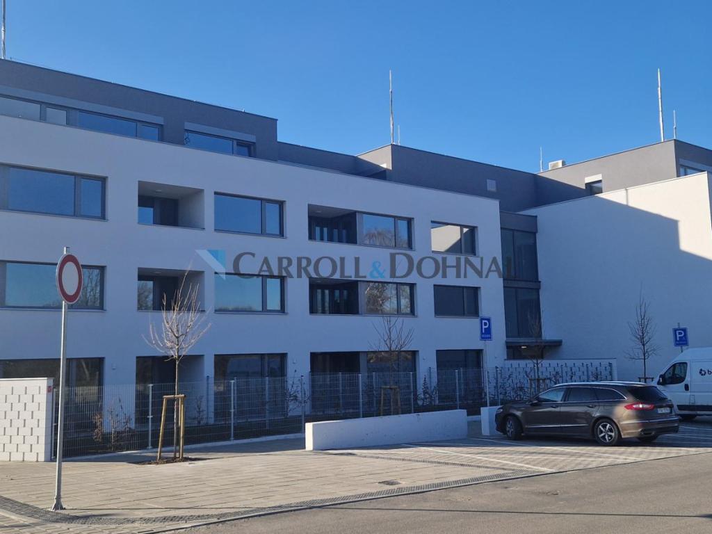 Pronájem bytu 1+kk 39 m2