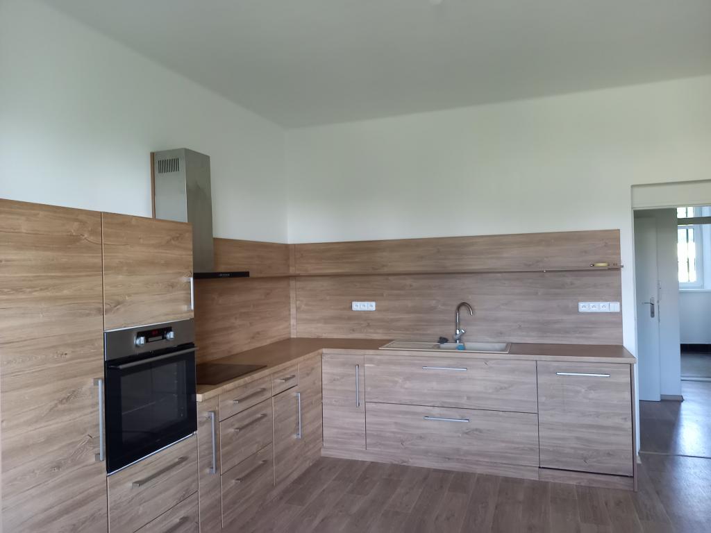 Pronájem bytu 2+1 85 m2