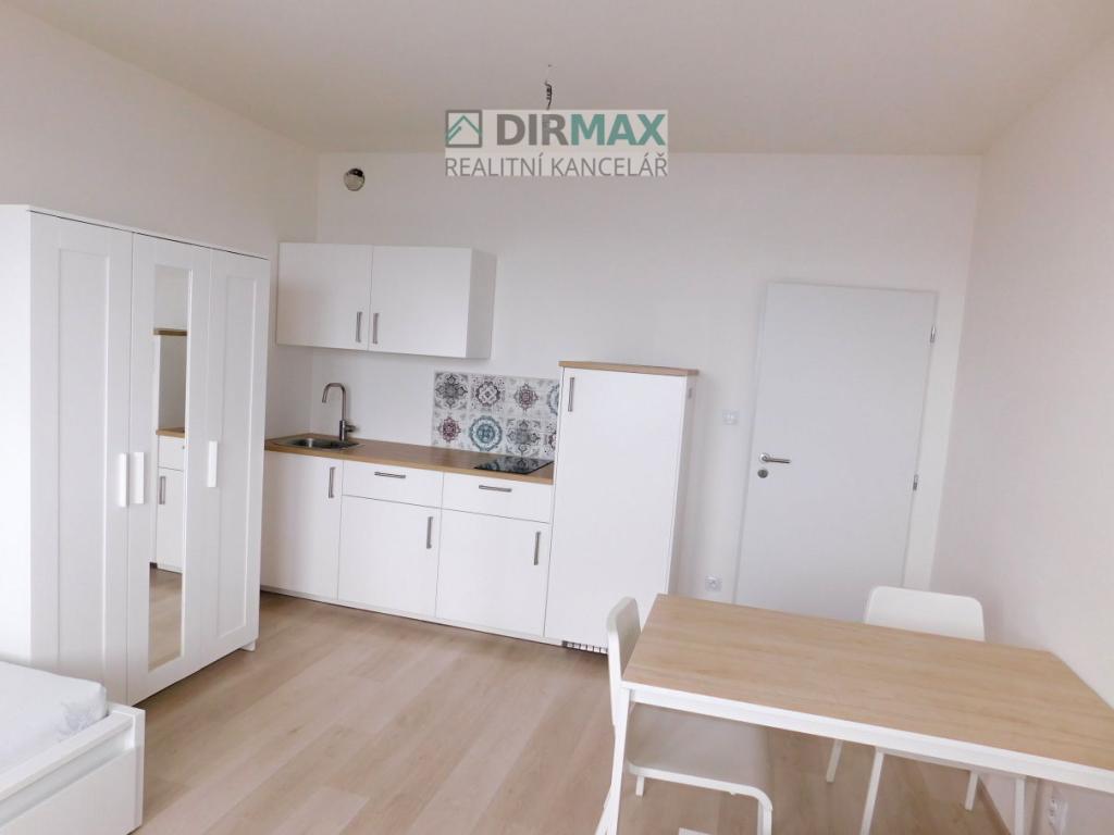 Pronájem bytu 1+kk 28 m2