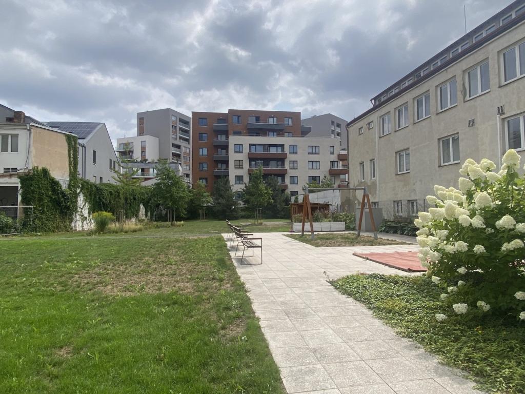 Pronájem bytu 1+kk 33 m2, Praha – náhled fotky 10
