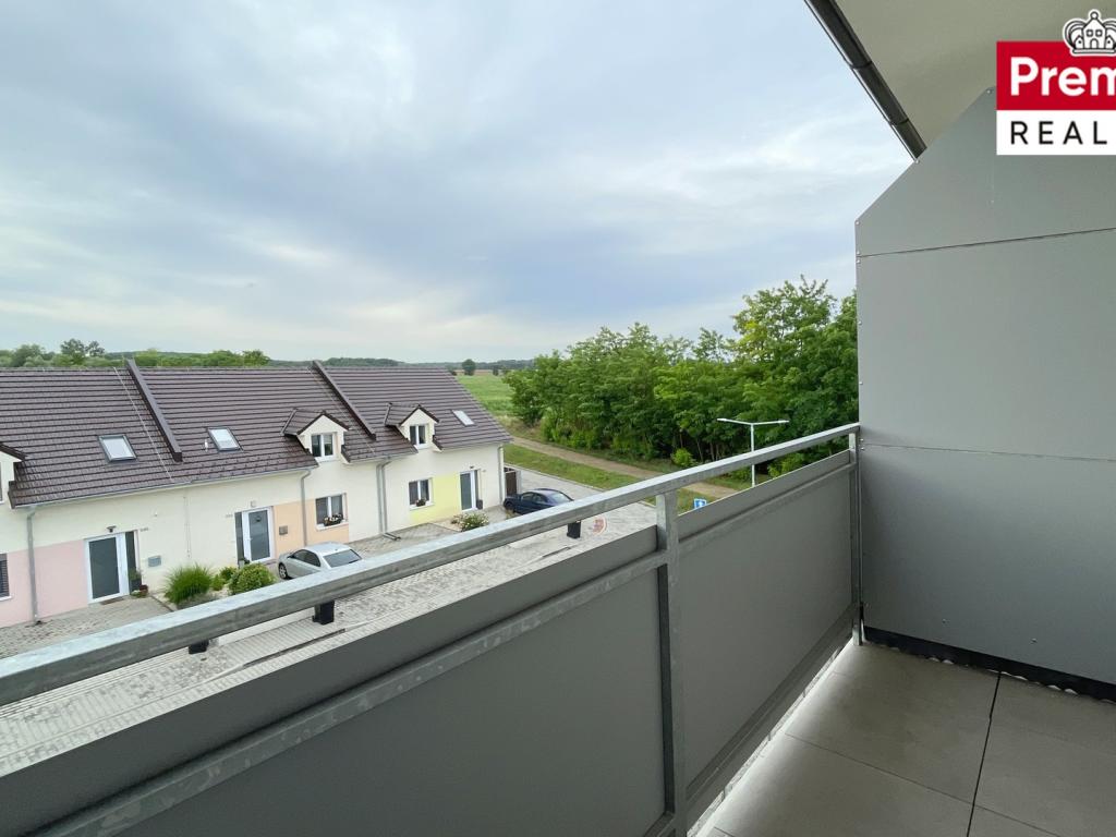 Pronájem bytu 2+kk 64 m2