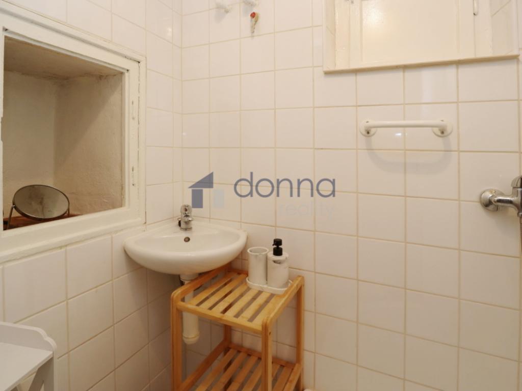 Pronájem bytu 1+kk 30 m² - Mehr