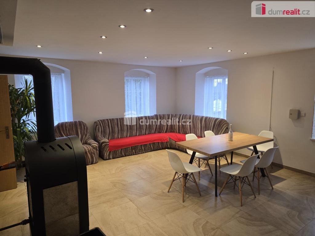 Prodej domu 230 m2
