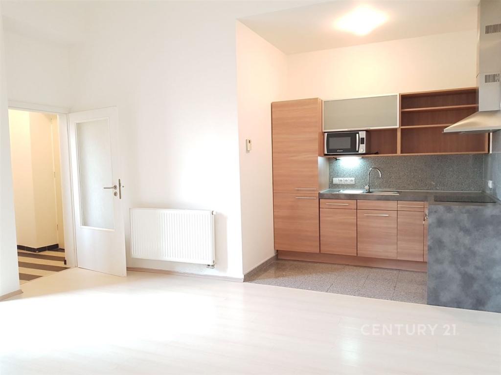 Pronájem bytu 2+kk 51 m2