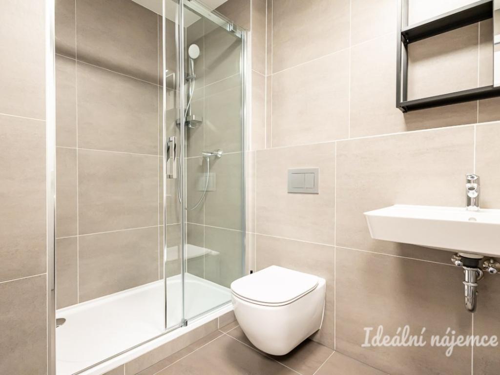 Pronájem bytu 2+kk 52 m2, Praha – náhled fotky 11