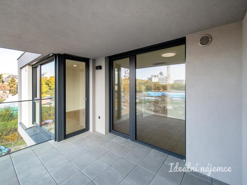 Pronájem bytu 2+kk 60 m2