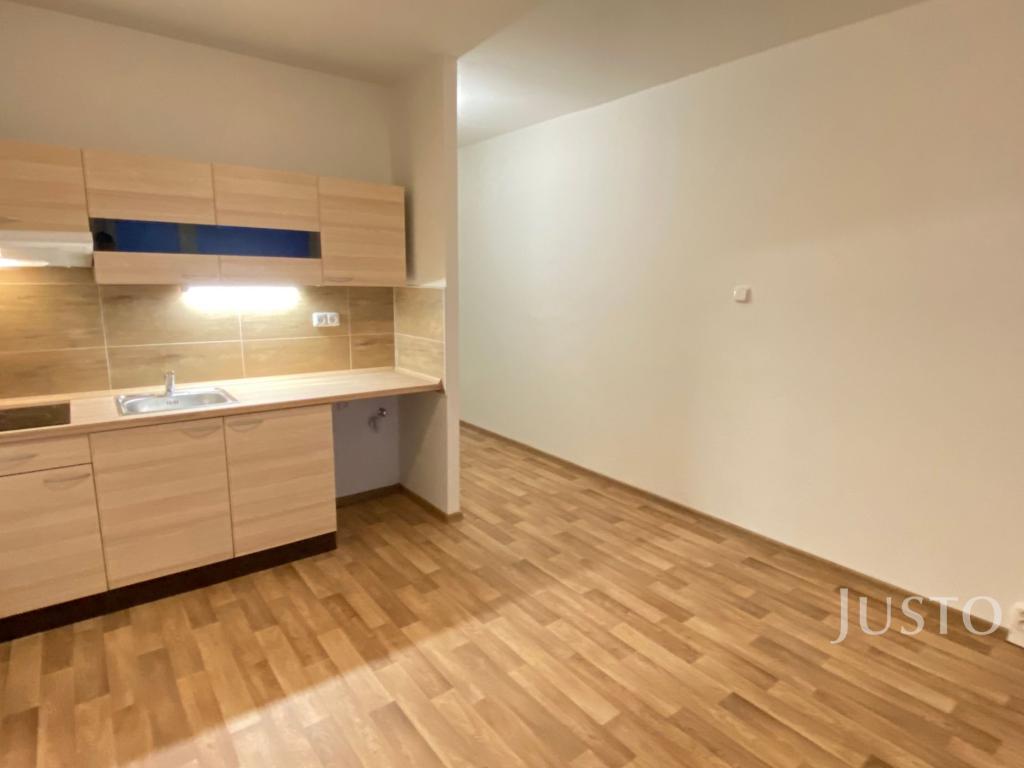 Pronájem 1+kk, Ústí nad Labem - Glennova, 6900 Kč,