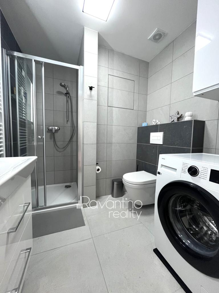 Pronájem bytu 1+kk 38 m2, Brno – náhled fotky 4