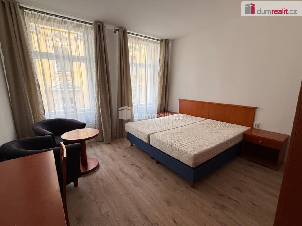 Pronájem bytu 1+kk 35 m2