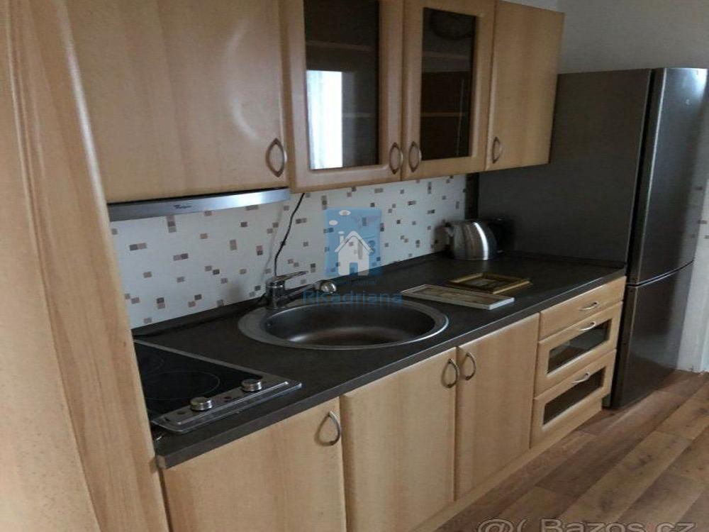 Pronájem bytu 2+kk 30 m2