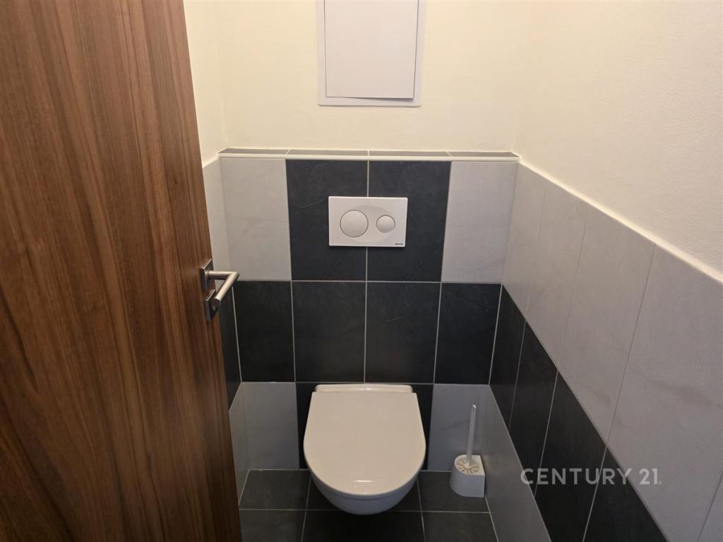 Pronájem bytu 2+kk 59 m2, Černošice – náhled fotky 23