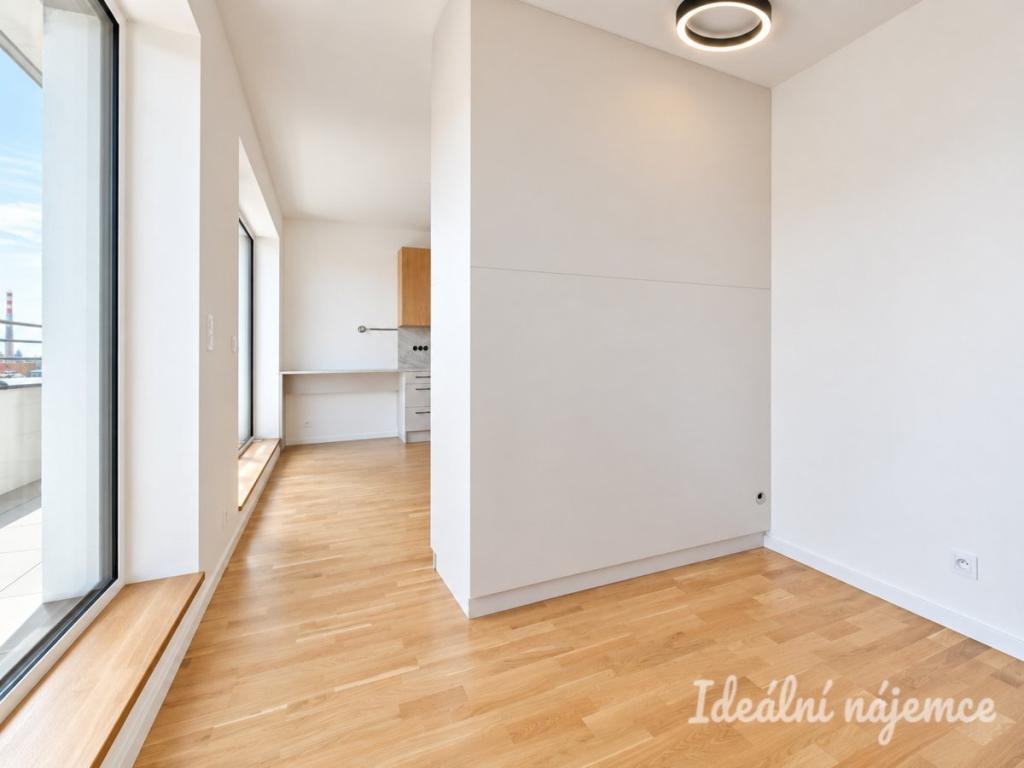 Pronájem bytu 2+kk 36 m2, Brno – náhled fotky 4